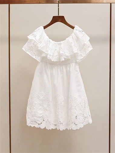 أبيض قبالة - فستان الدانتيل المكفوف بالكتف